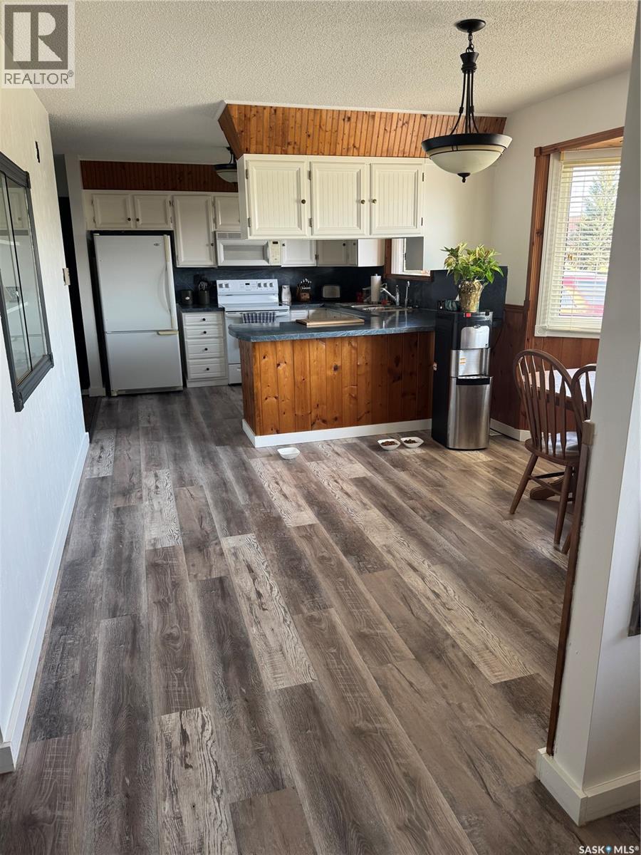 203 Macdonald Street, Stockholm, Saskatchewan  S0A 3Y0 - Photo 5 - SK019424