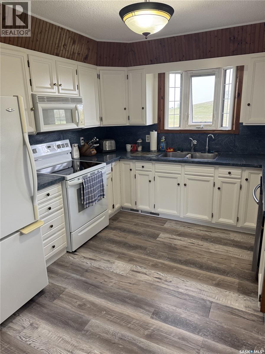 203 Macdonald Street, Stockholm, Saskatchewan  S0A 3Y0 - Photo 15 - SK019424
