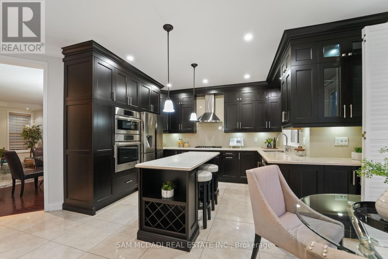 3619 Waterfall Crescent, Mississauga, Ontario  L5N 8G8 - Photo 12 - W12430679