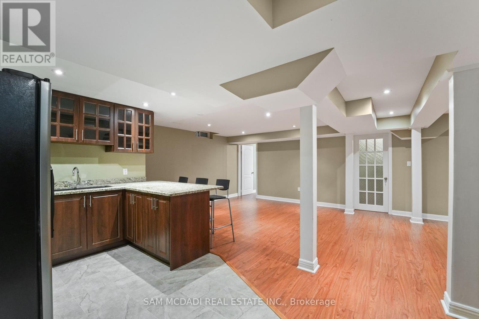 3619 Waterfall Crescent, Mississauga, Ontario  L5N 8G8 - Photo 33 - W12430679