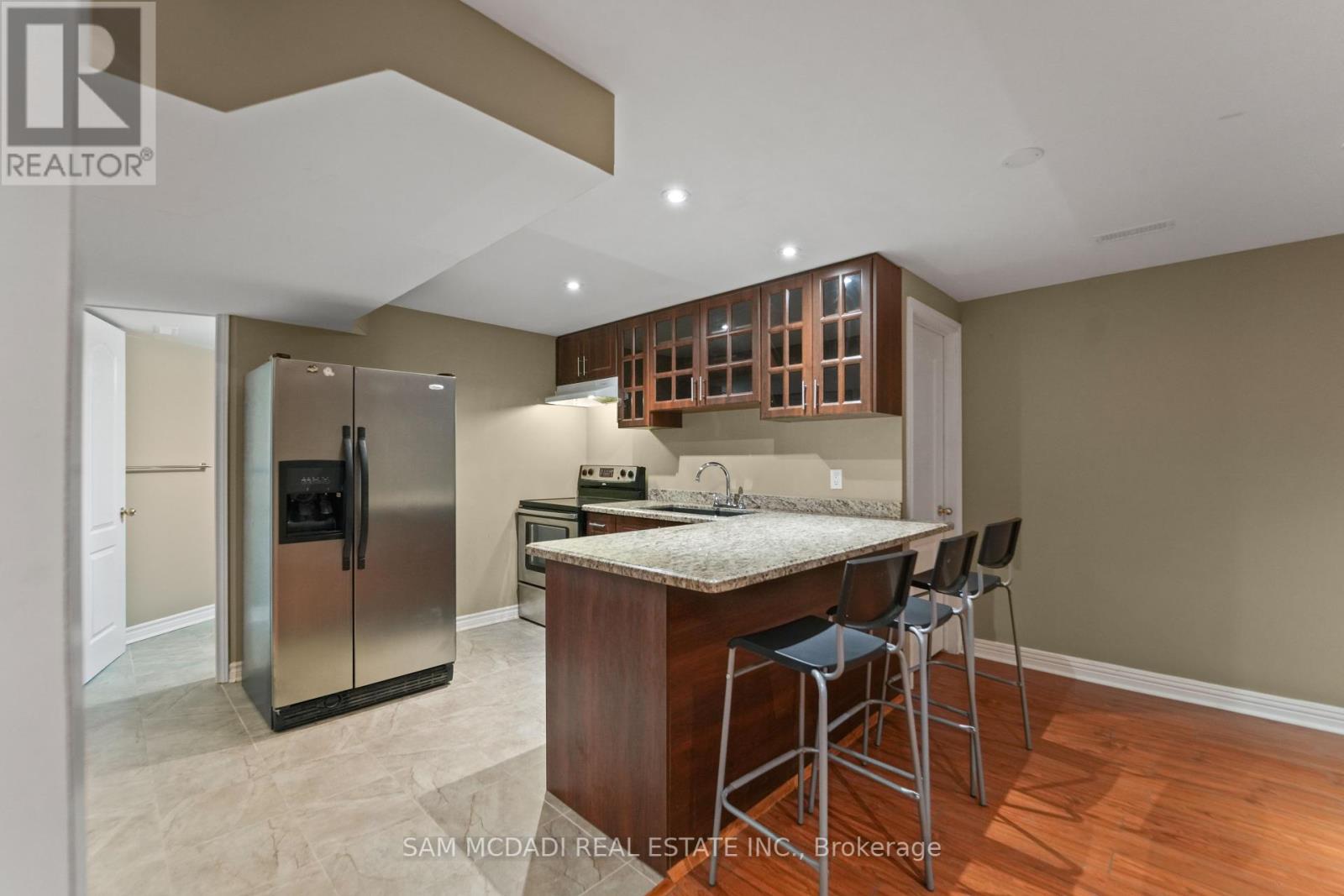 3619 Waterfall Crescent, Mississauga, Ontario  L5N 8G8 - Photo 34 - W12430679