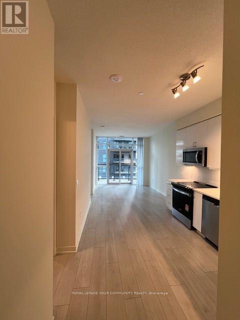 403 - 38 Annie Craig Drive, Toronto, Ontario  M8V 0G9 - Photo 13 - W12430717