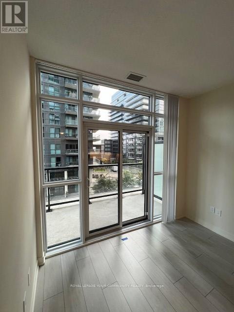 403 - 38 Annie Craig Drive, Toronto, Ontario  M8V 0G9 - Photo 4 - W12430717