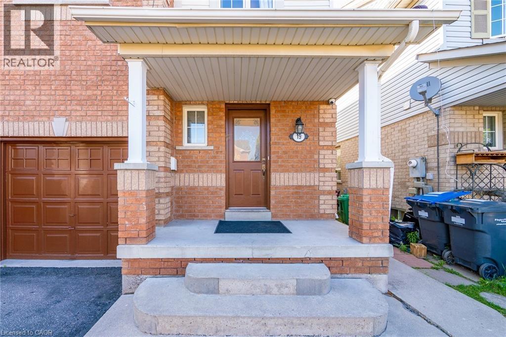 19 Earl Grey Street, Brampton, Ontario  L7A 2L3 - Photo 7 - 40774206
