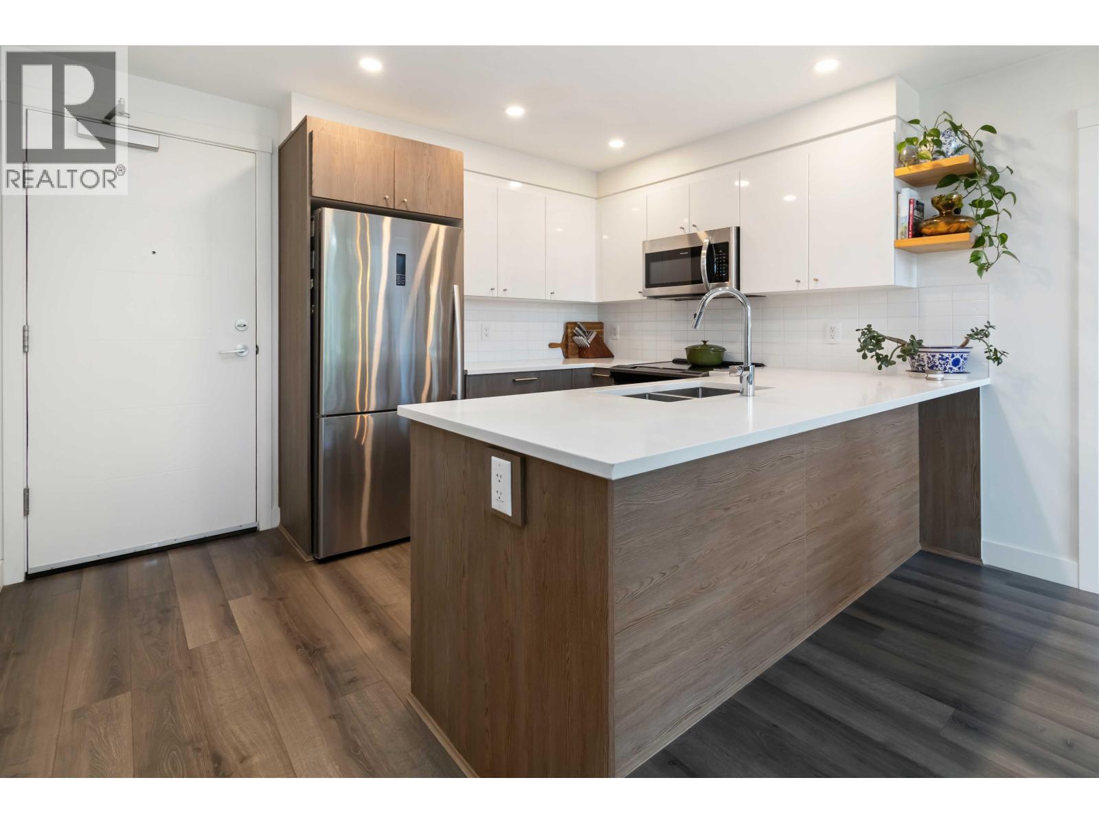 515 2525 Clarke Street, Port Moody, British Columbia  V3H 0J3 - Photo 11 - R3048744