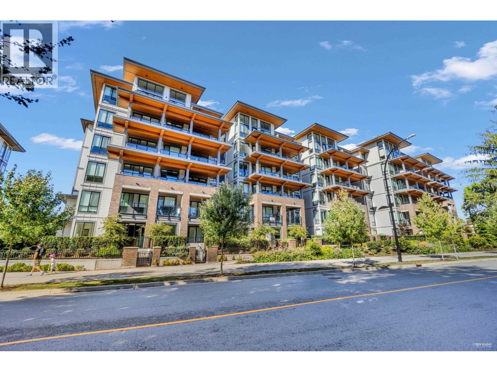 319 7599 15TH STREET, Burnaby, British Columbia