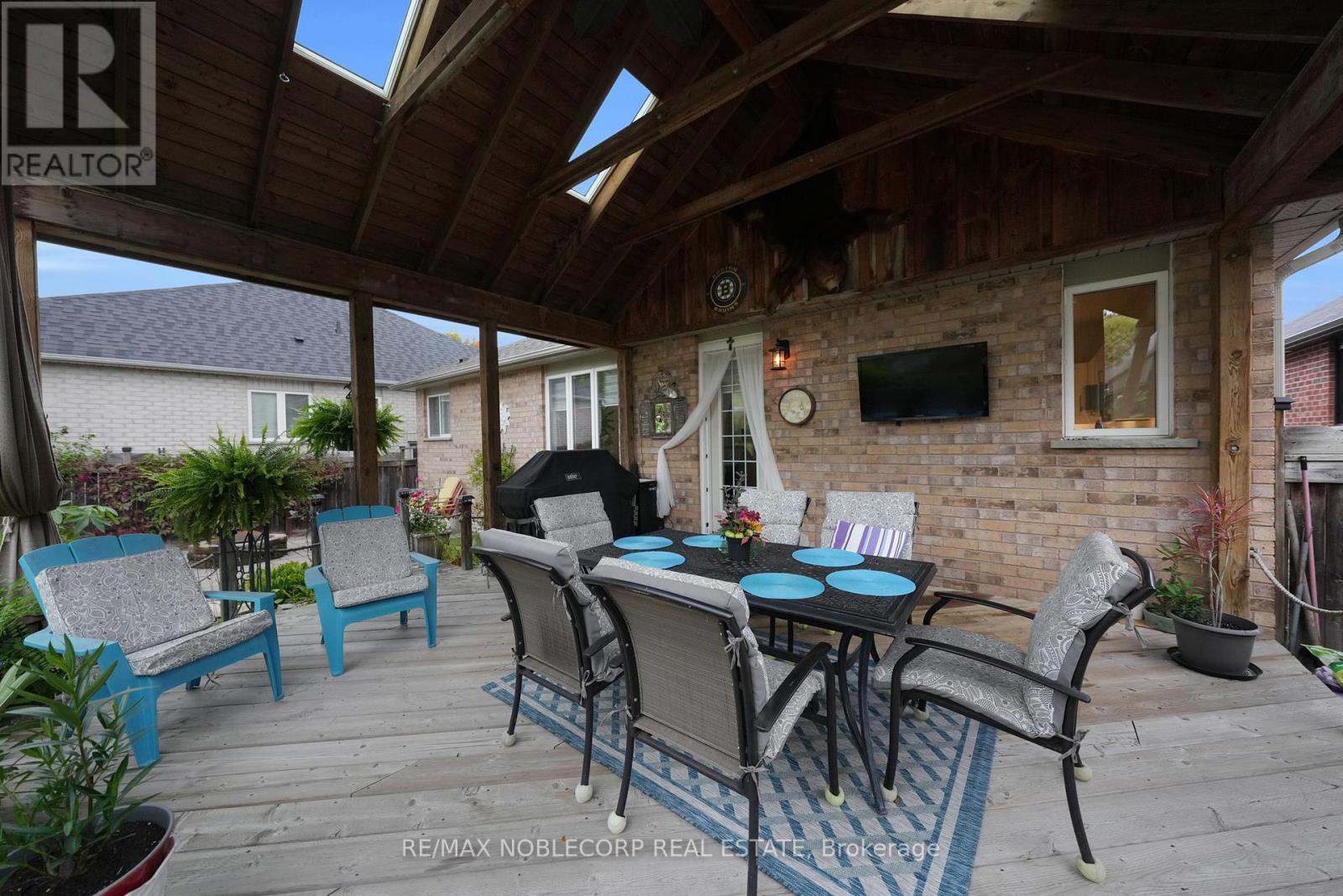 14 Willard Hunt Court, King, Ontario  L0G 1T0 - Photo 32 - N12430365