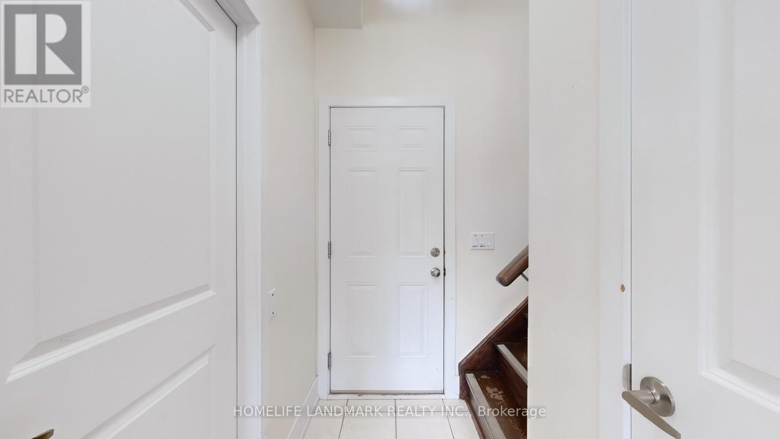 9180 Bathurst Street, Vaughan, Ontario  L4J 0K1 - Photo 23 - N12430731