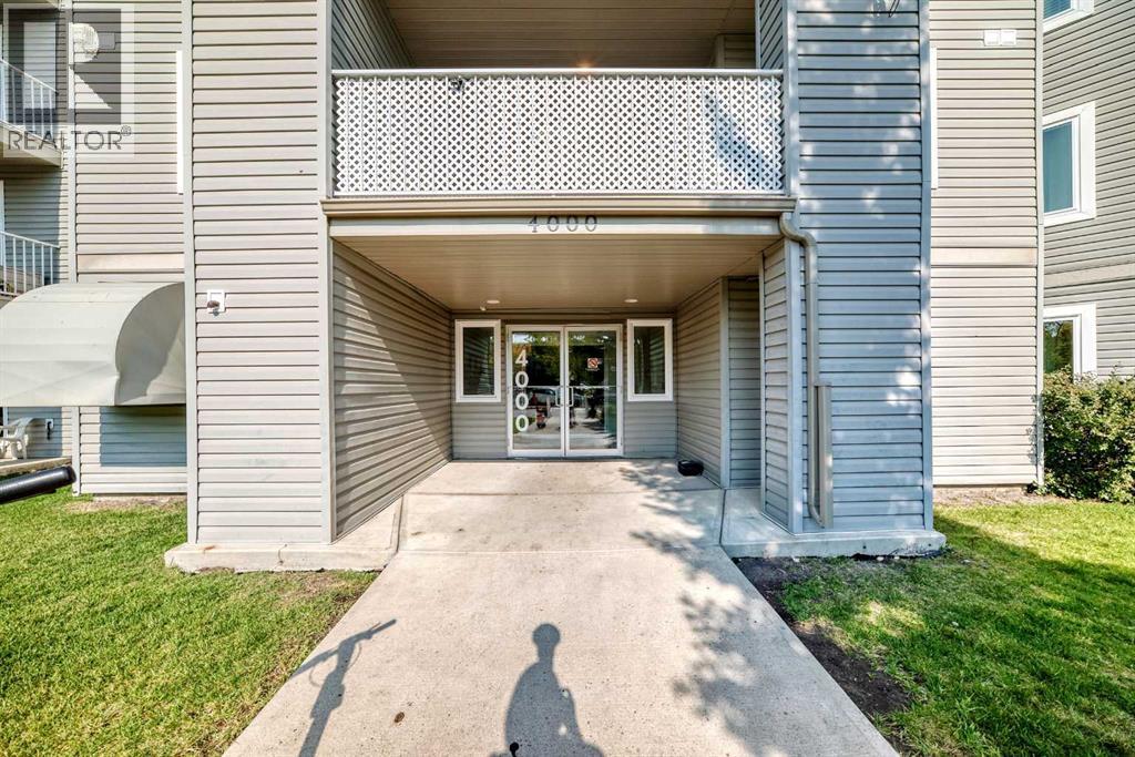 4201, 604 8 Street Sw, Airdrie, Alberta  T4B 2W4 - Photo 2 - A2260115