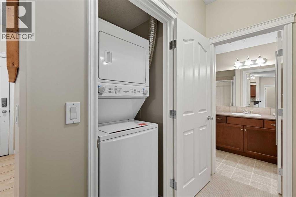 240, 30 Sierra Morena Landing Sw, Calgary, Alberta  T3H 5H2 - Photo 18 - A2260562