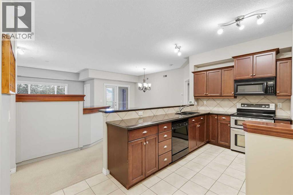 240, 30 Sierra Morena Landing Sw, Calgary, Alberta  T3H 5H2 - Photo 6 - A2260562