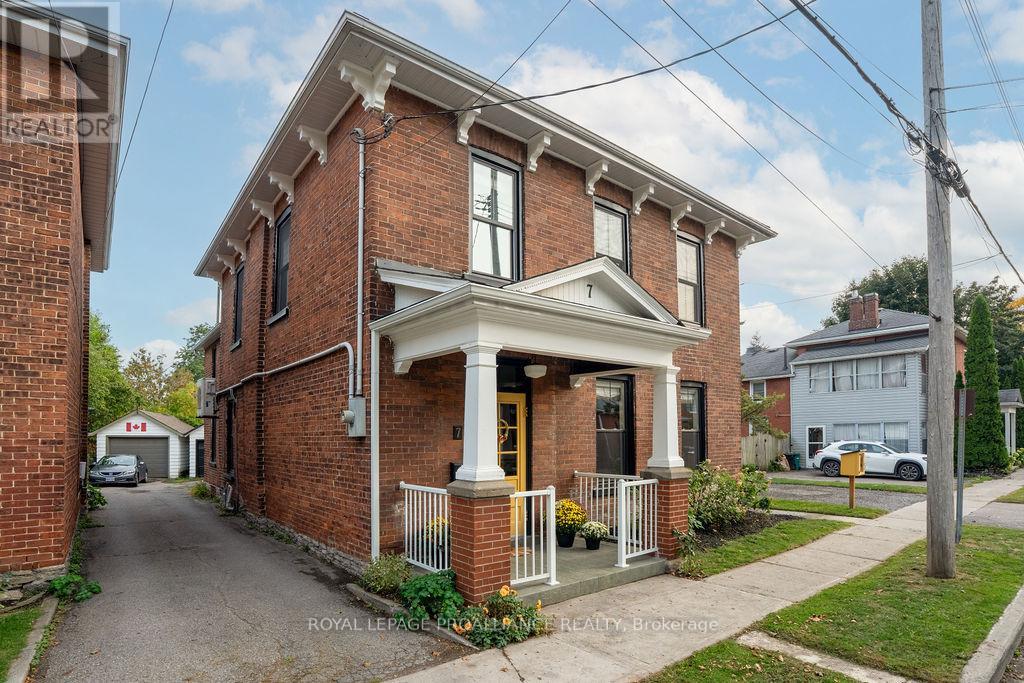 7 Forin Street, Belleville, Ontario  K8N 2H5 - Photo 5 - X12430767