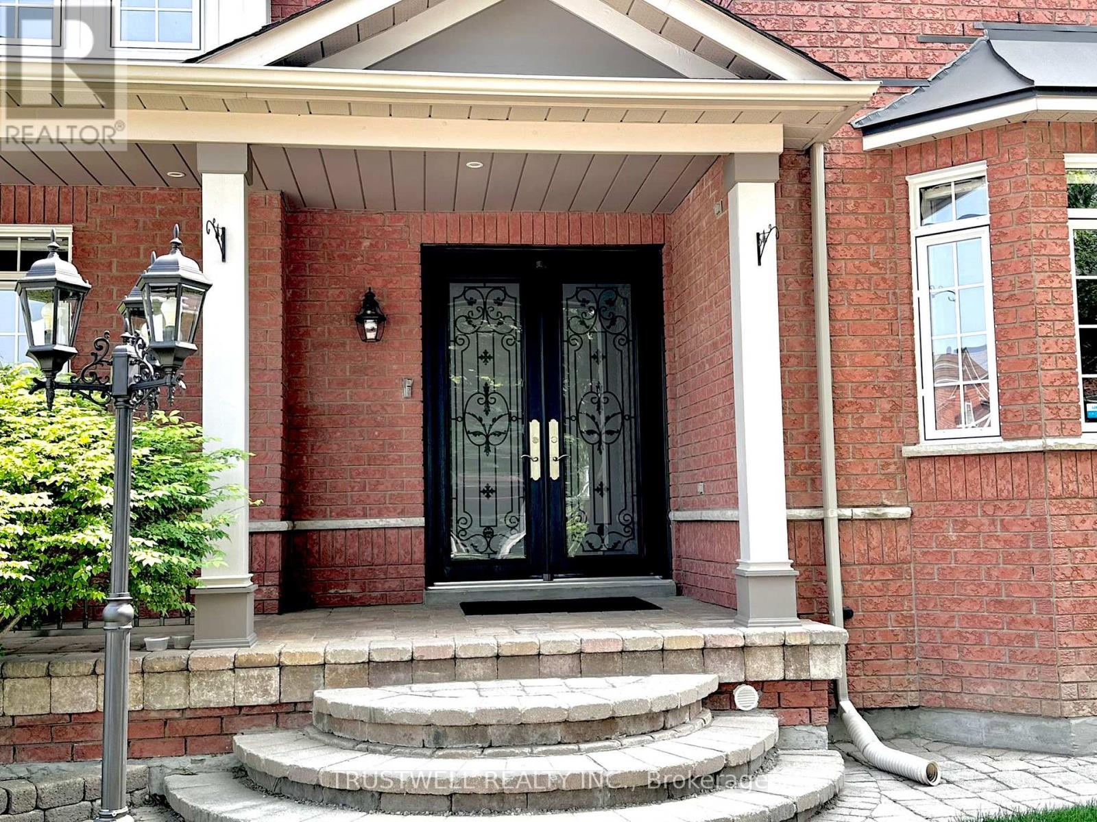 57 Emery Hill Boulevard, Markham, Ontario  L6C 2T7 - Photo 6 - N12338972