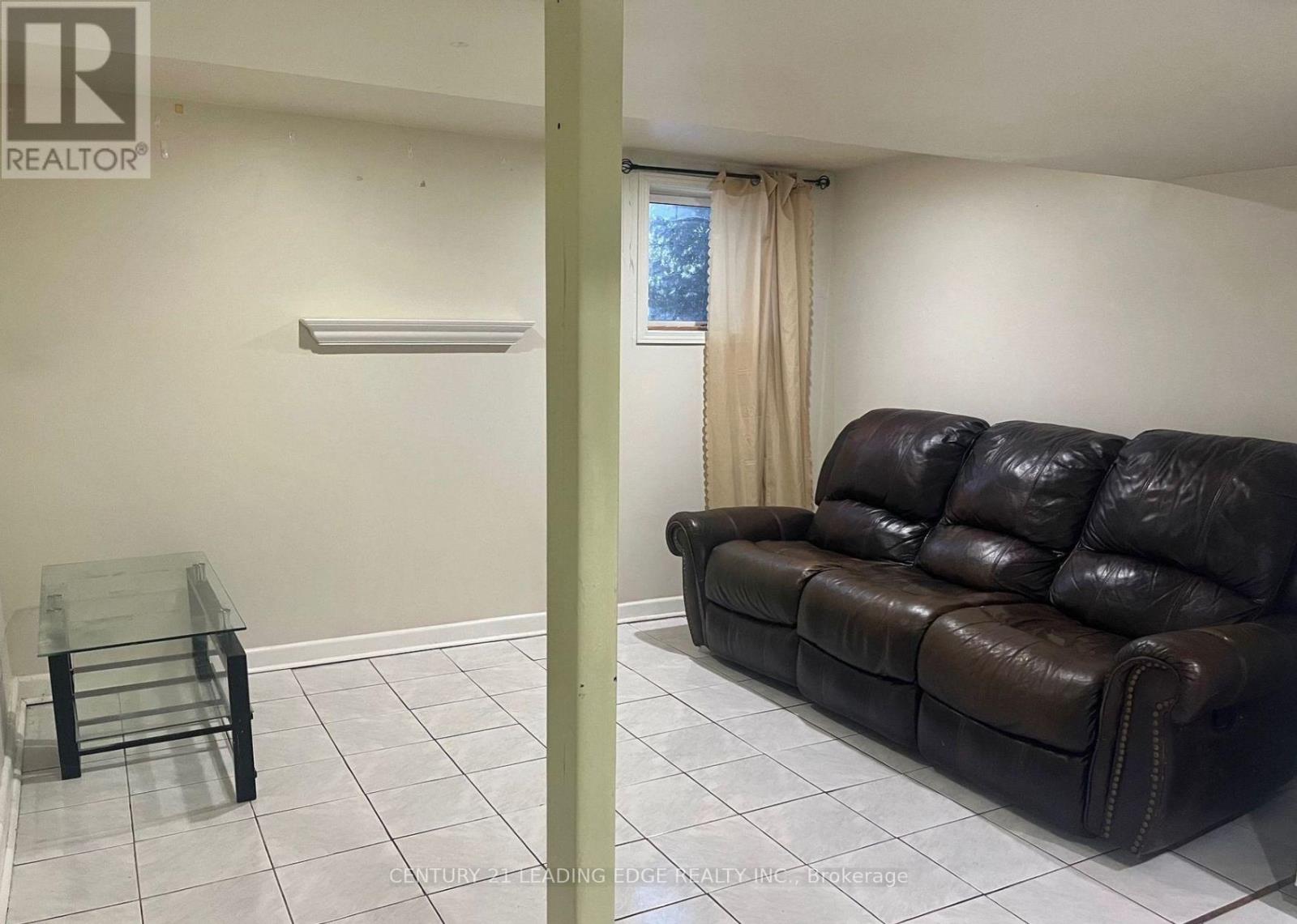 899 Adelaide Street N, London East, Ontario  N5Y 2M4 - Photo 10 - X12430733