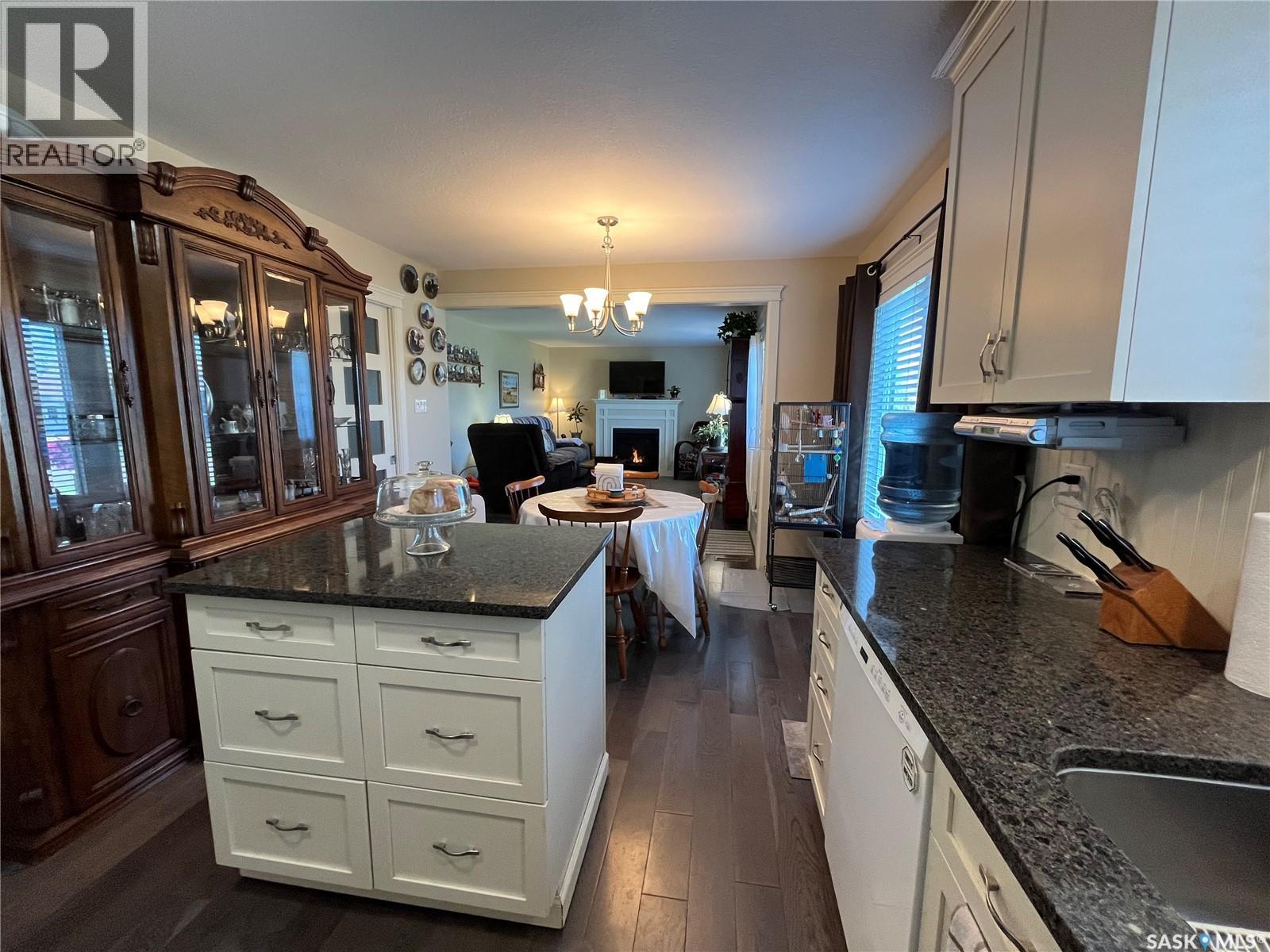 536 Stanley Street, Esterhazy, Saskatchewan  S0A 0X0 - Photo 5 - SK019539