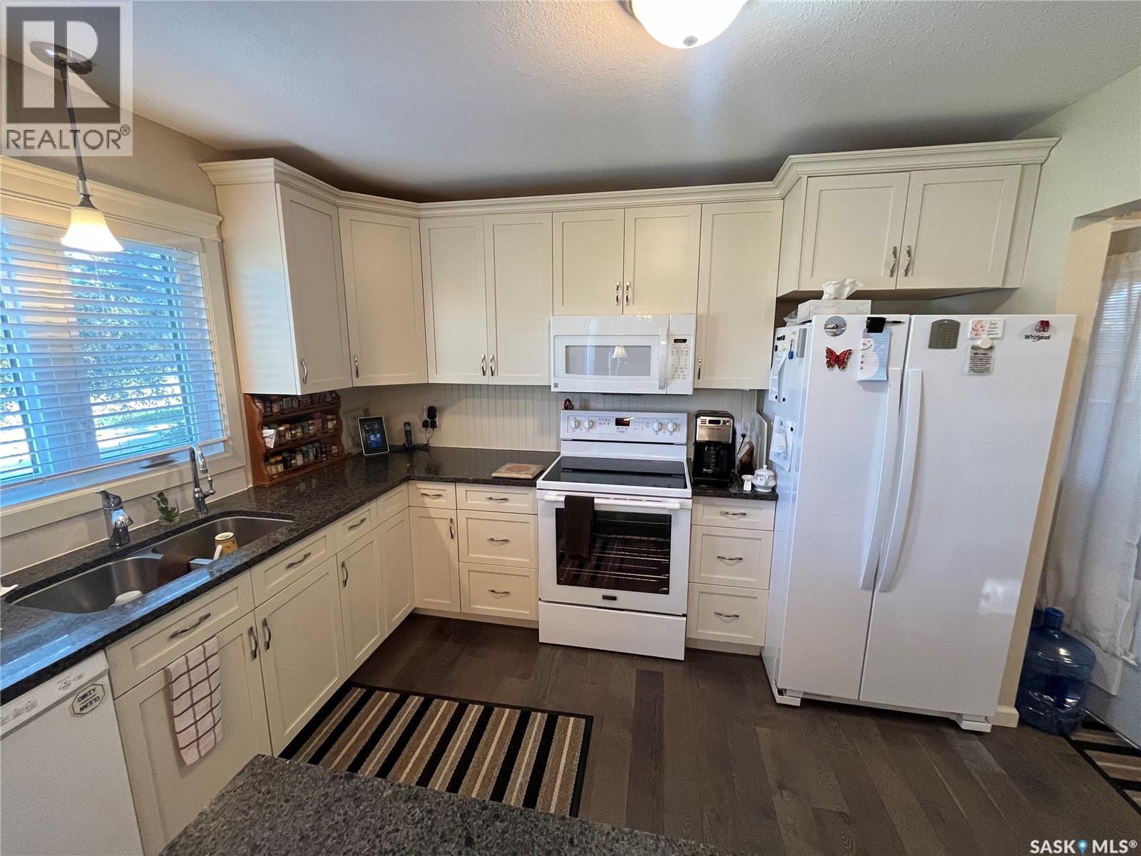 536 Stanley Street, Esterhazy, Saskatchewan  S0A 0X0 - Photo 6 - SK019539