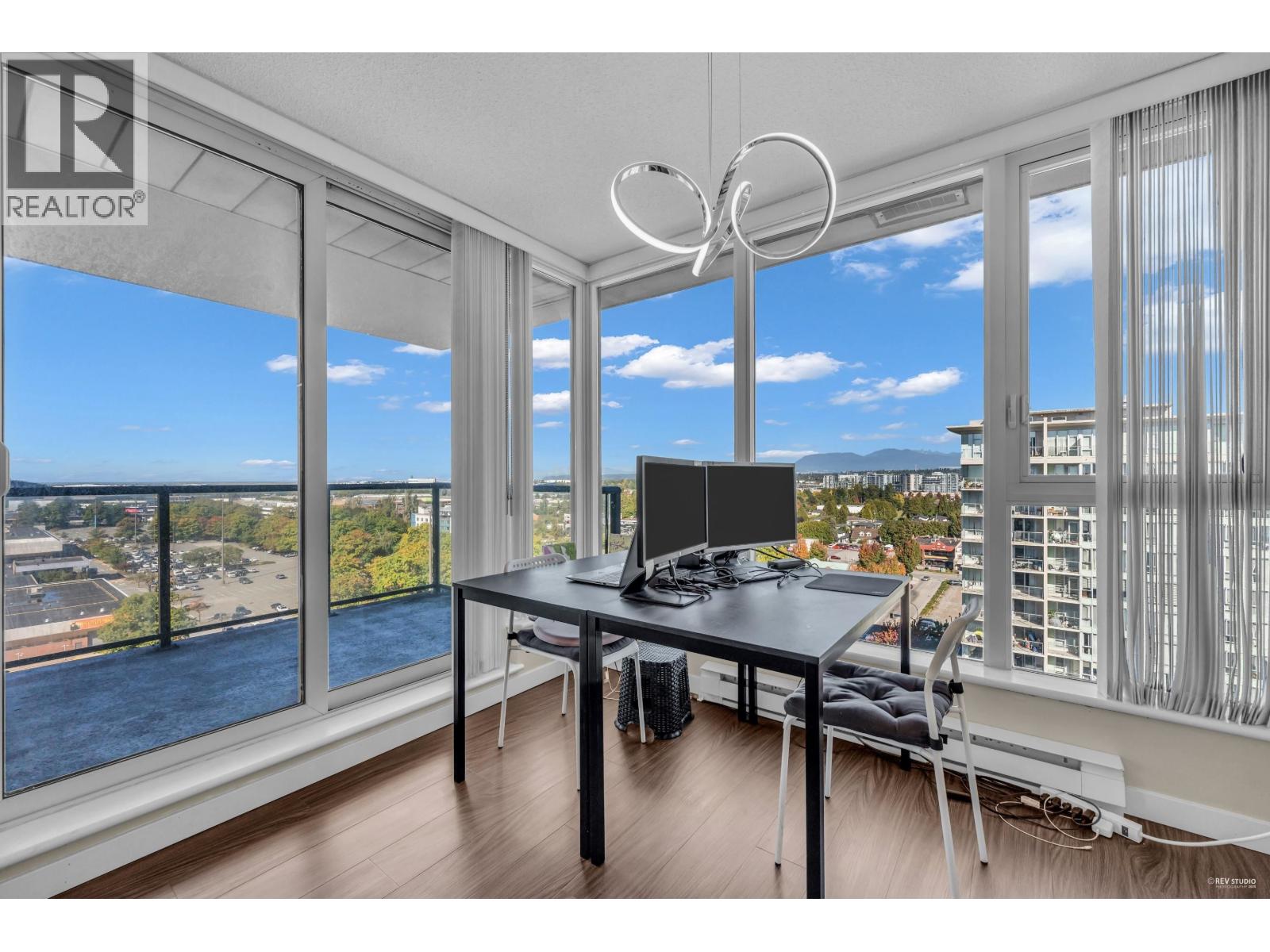 1801 5088 Kwantlen Street, Richmond, British Columbia  V6X 4K5 - Photo 4 - R3051547