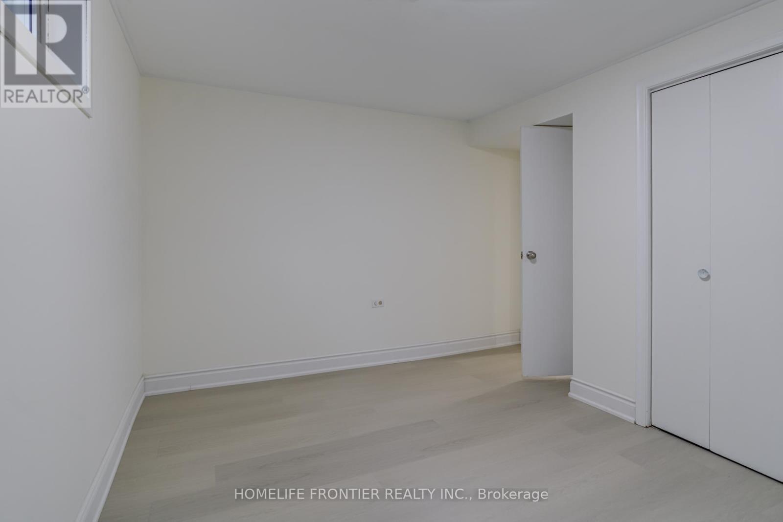 Lower A - 62 Clark Avenue, Markham, Ontario  L3T 1S5 - Photo 17 - N12430754