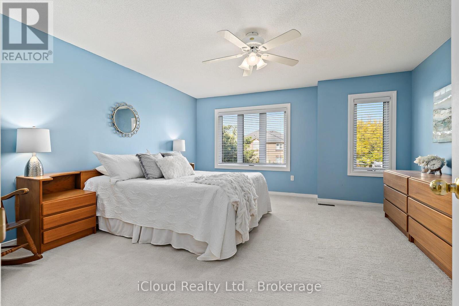 2226 Westoak Trails Boulevard, Oakville, Ontario  L6M 3N4 - Photo 15 - W12430744
