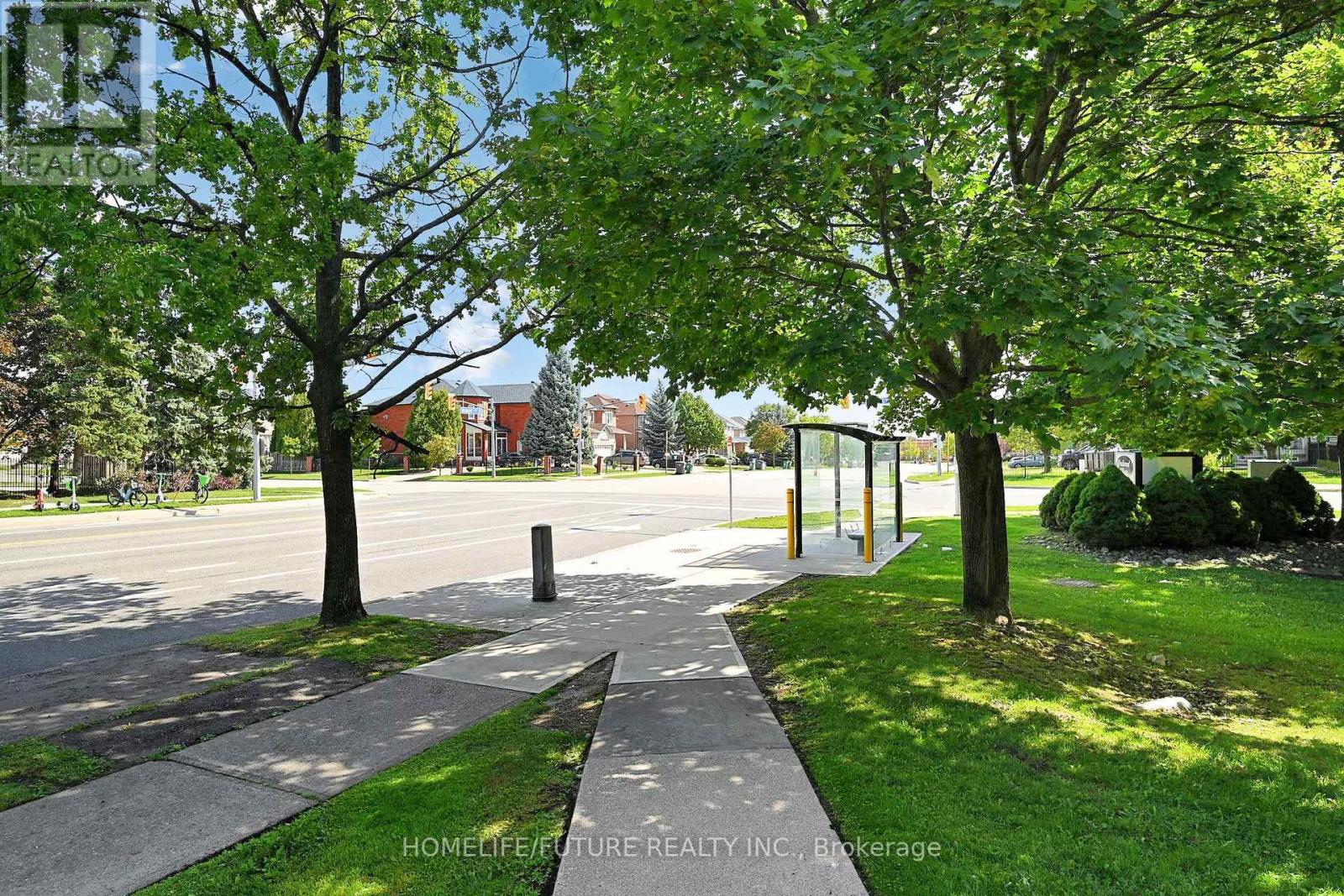 913 - 95 TRAILWOOD DRIVE, Mississauga, Ontario