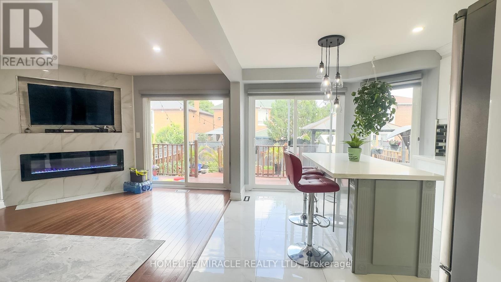 52 Novella Place, Brampton, Ontario  L6S 5X1 - Photo 12 - W12430757