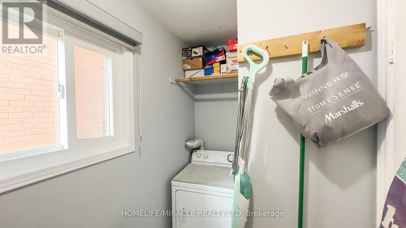 52 Novella Place, Brampton, Ontario  L6S 5X1 - Photo 18 - W12430757