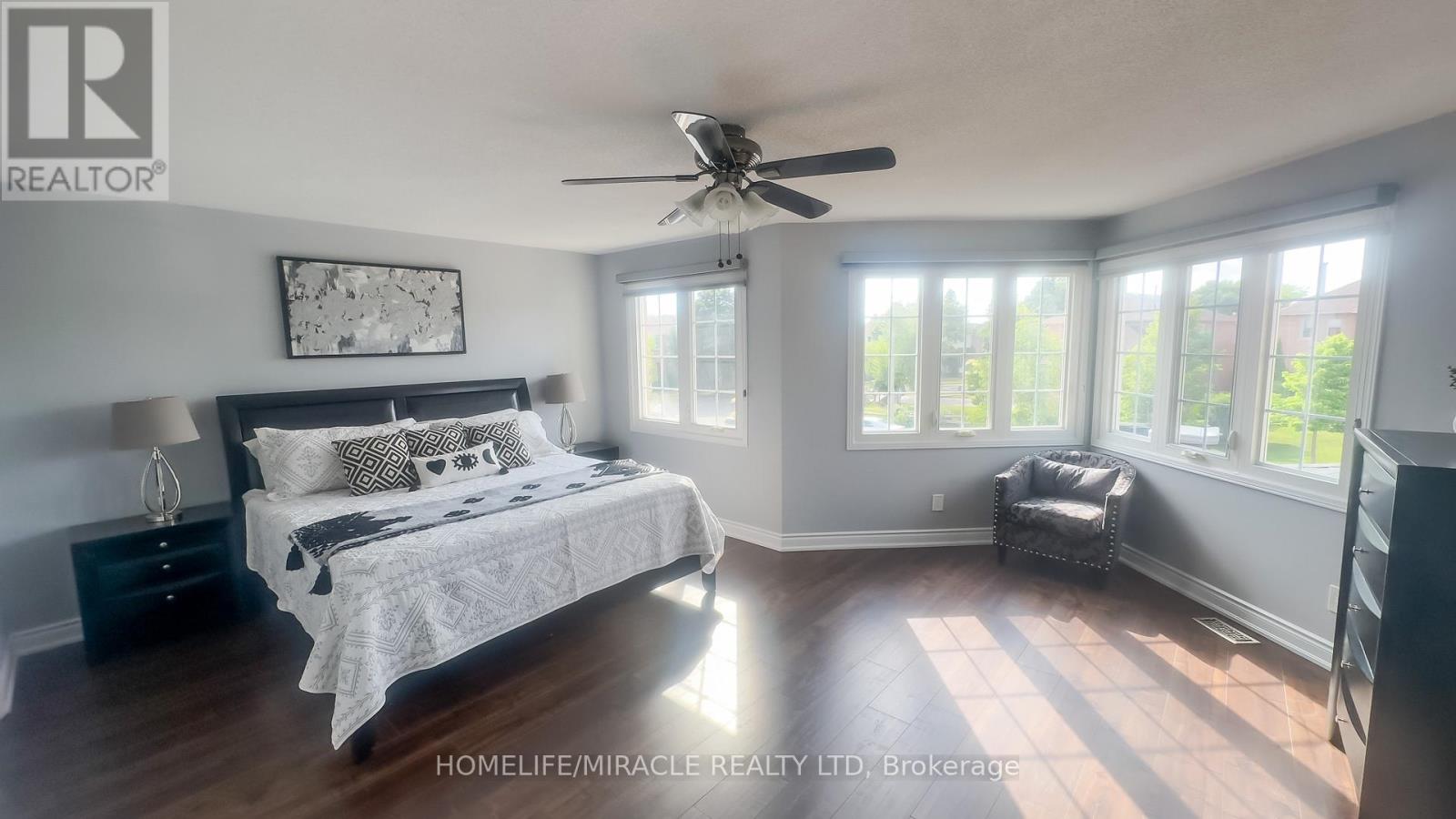 52 Novella Place, Brampton, Ontario  L6S 5X1 - Photo 20 - W12430757