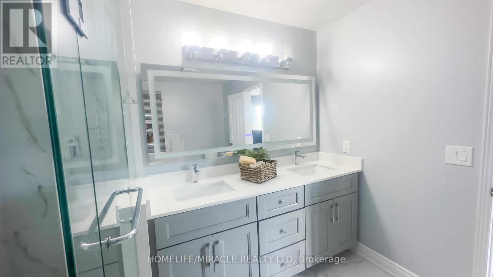 52 Novella Place, Brampton, Ontario  L6S 5X1 - Photo 25 - W12430757