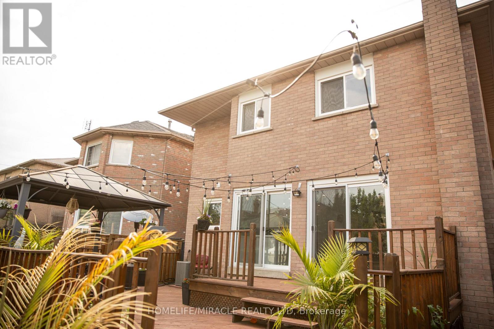 52 Novella Place, Brampton, Ontario  L6S 5X1 - Photo 36 - W12430757