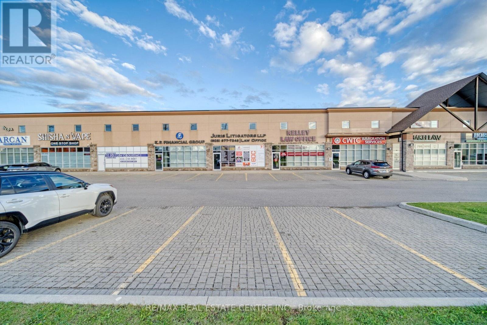 #16 - 1200 Derry Road, Mississauga, Ontario  L5T 0B3 - Photo 2 - W12430768