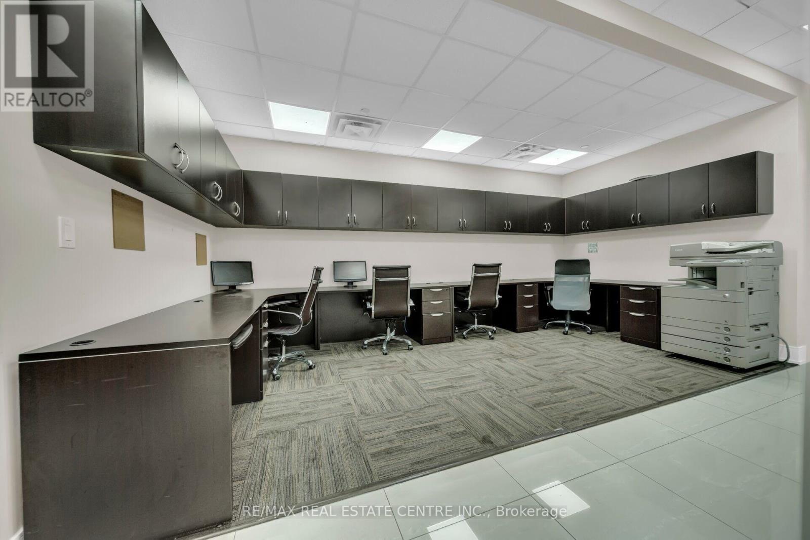 #16 - 1200 Derry Road, Mississauga, Ontario  L5T 0B3 - Photo 20 - W12430768
