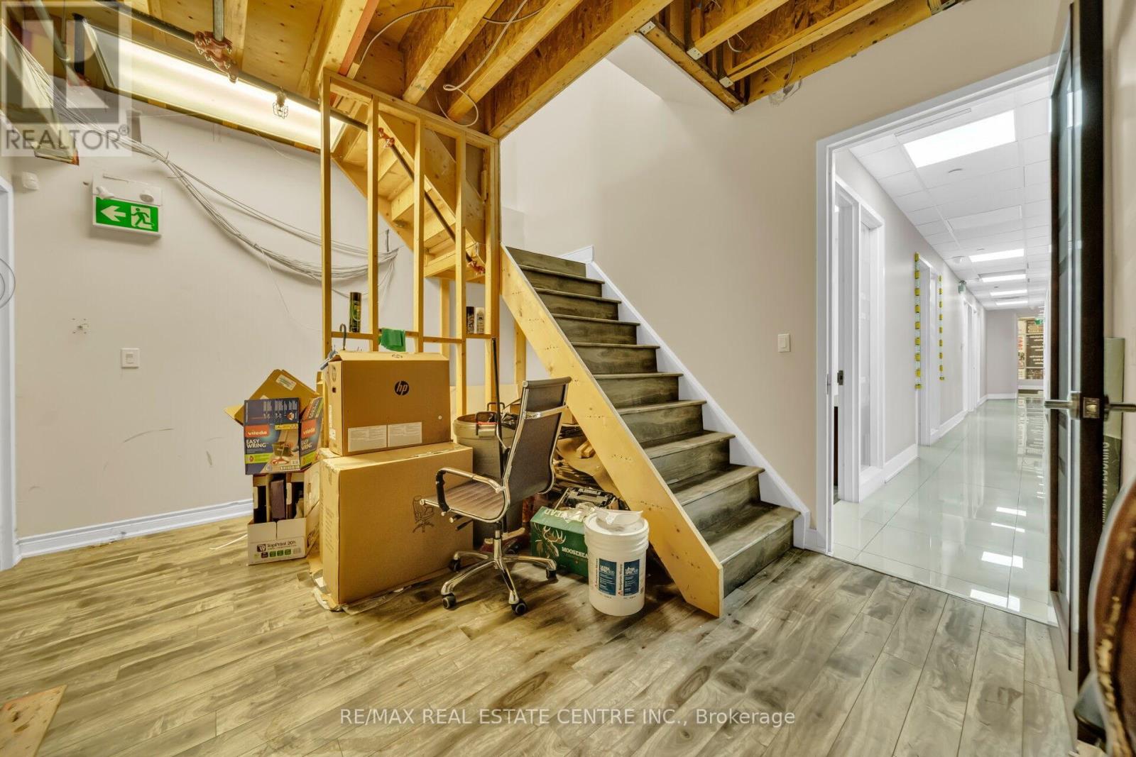 #16 - 1200 Derry Road, Mississauga, Ontario  L5T 0B3 - Photo 33 - W12430768