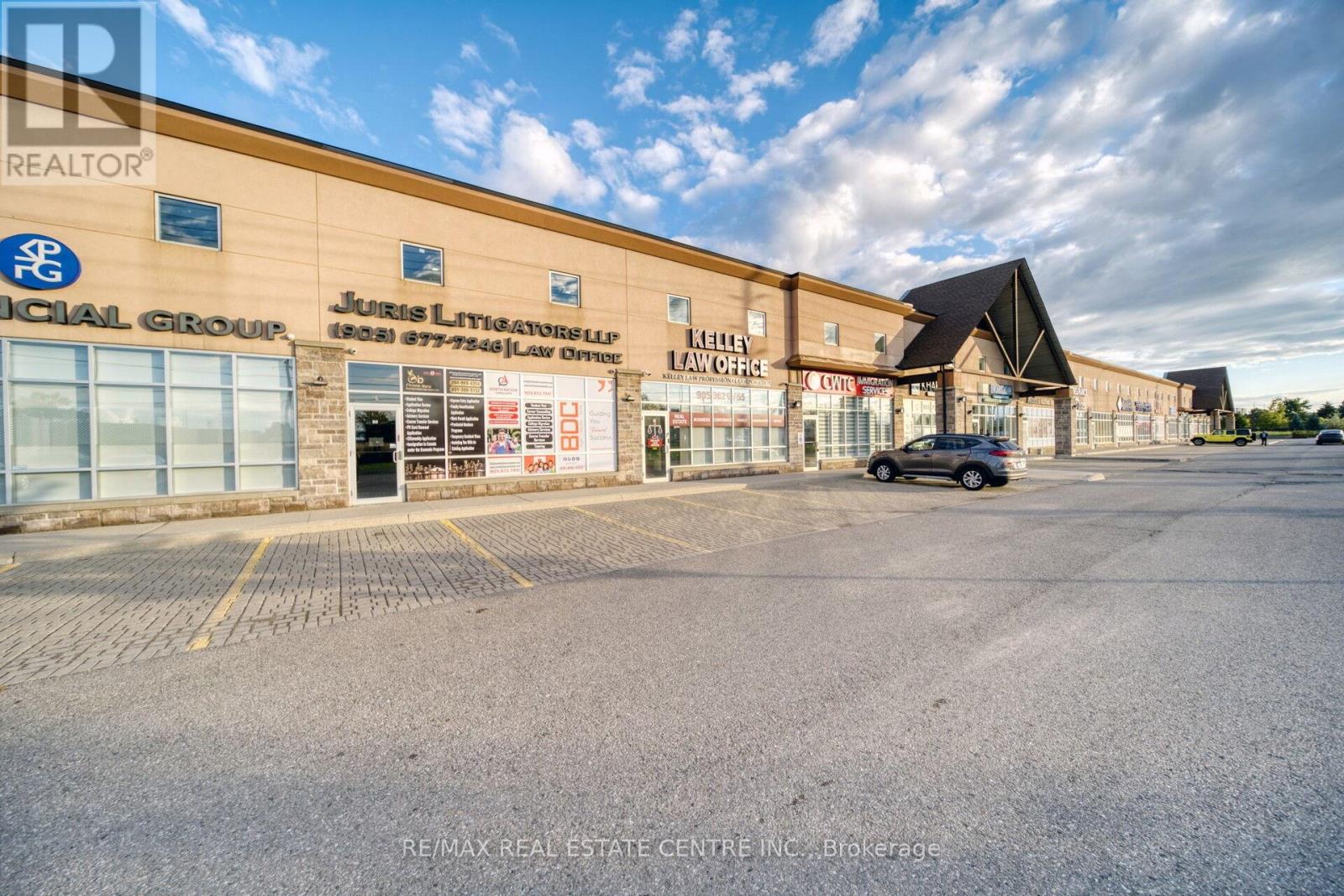 #16 - 1200 Derry Road, Mississauga, Ontario  L5T 0B3 - Photo 4 - W12430768