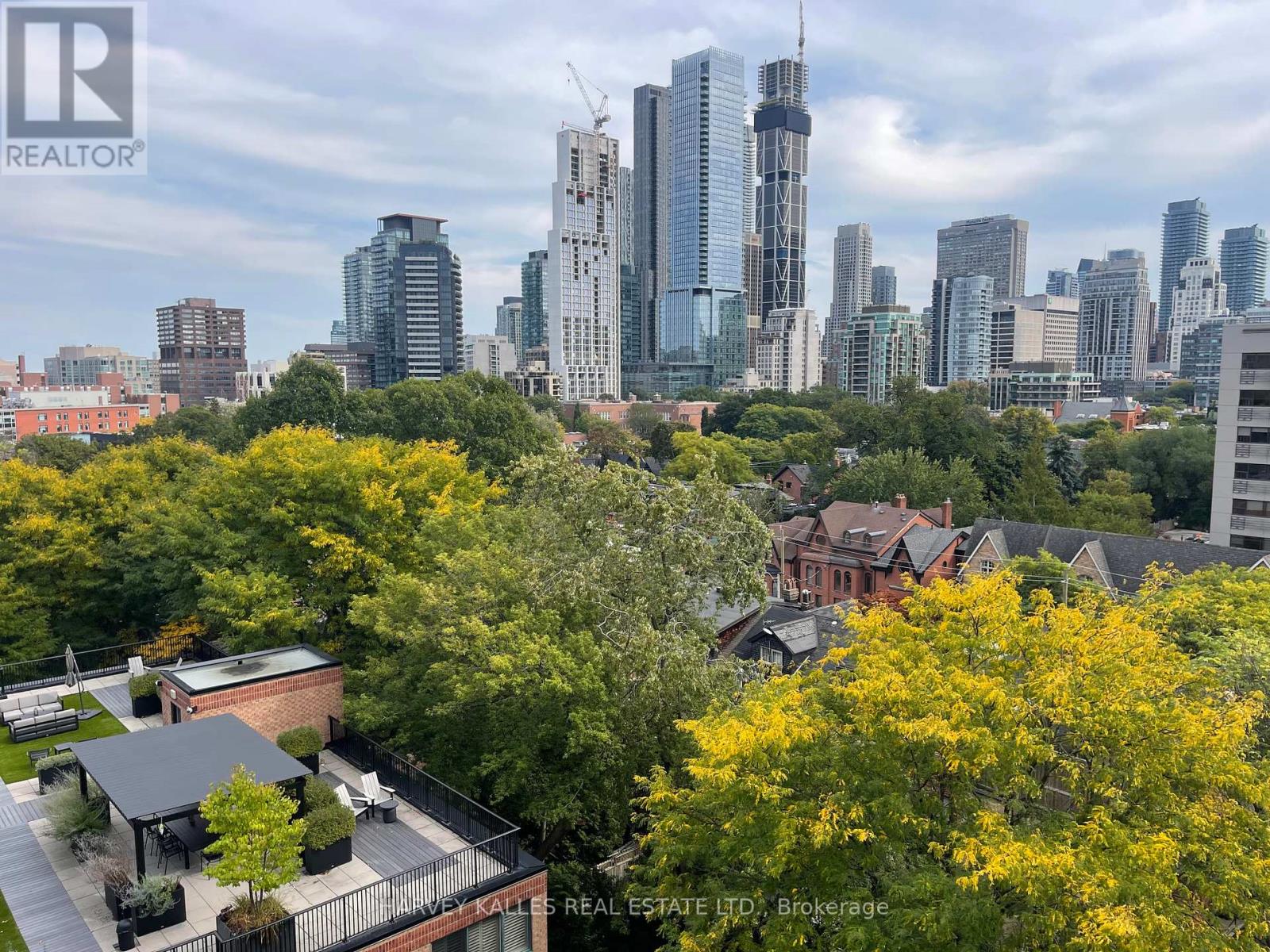 805 - 151 Avenue Road, Toronto, Ontario  M5R 2H7 - Photo 13 - C12424993