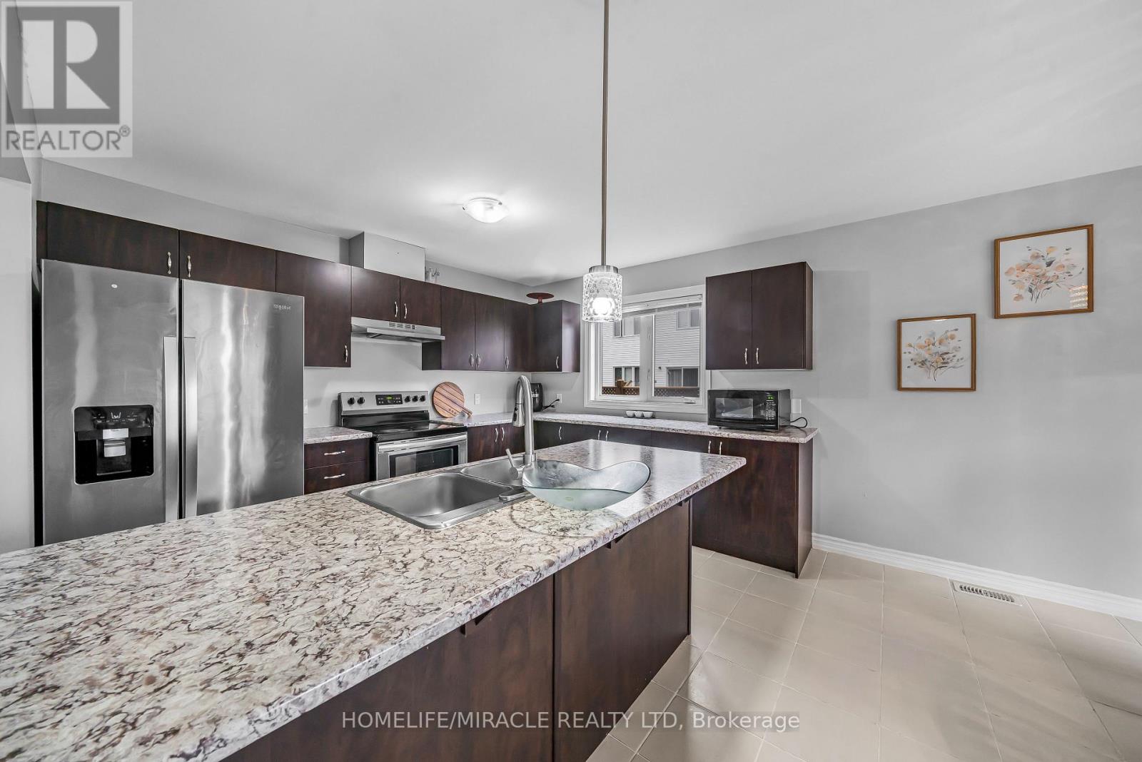 63 Brennan Crescent, Loyalist, Ontario  K0H 2H0 - Photo 20 - X12430764