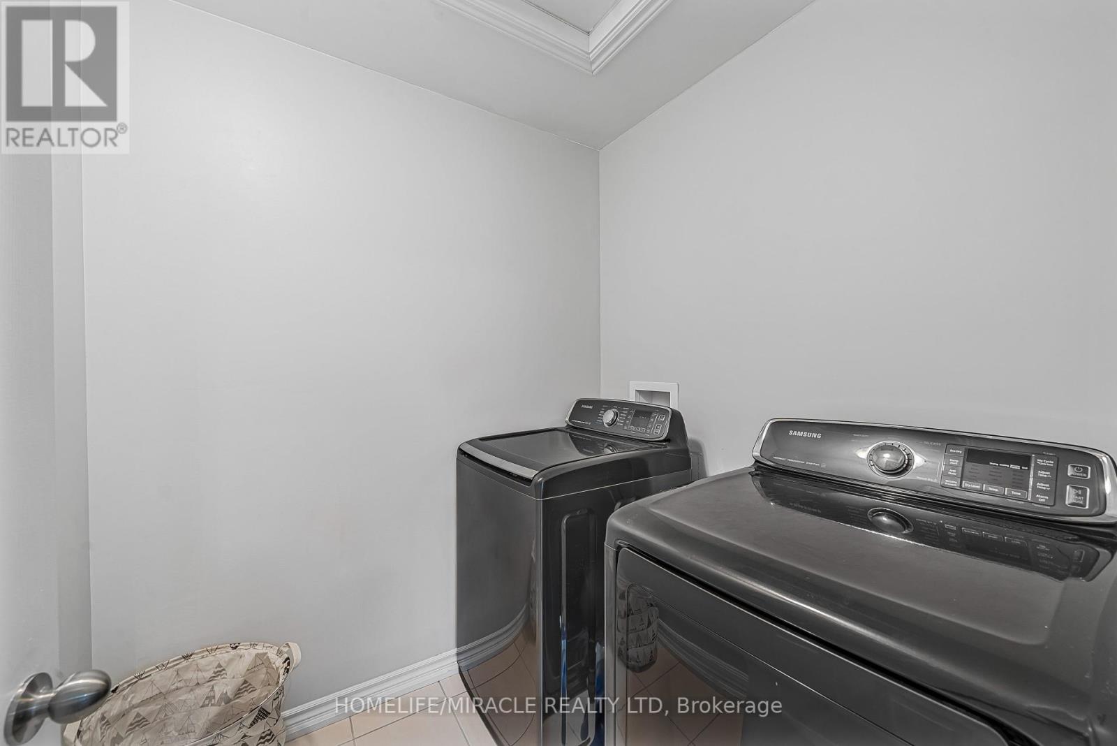63 Brennan Crescent, Loyalist, Ontario  K0H 2H0 - Photo 26 - X12430764