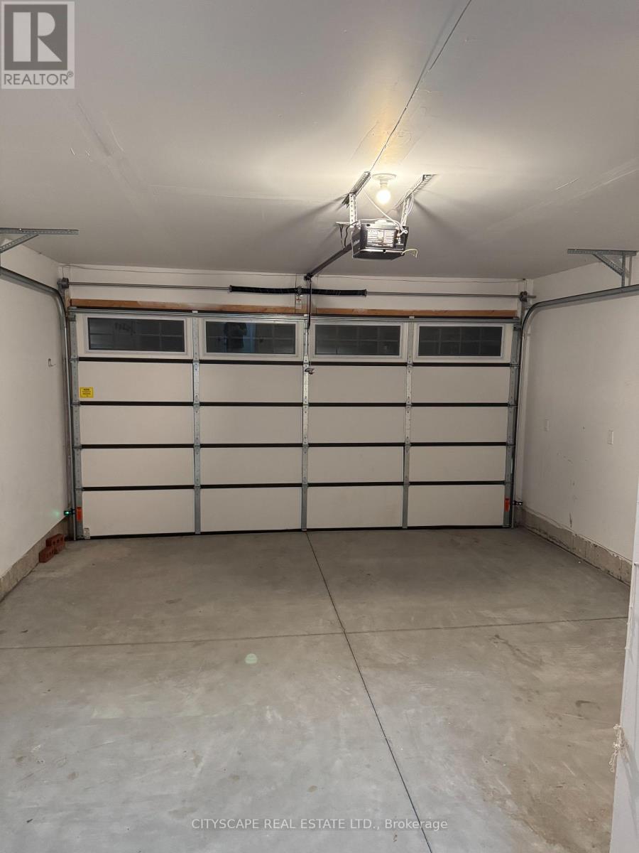 7 - 4311 Mann Street, Niagara Falls, Ontario  L2G 0E7 - Photo 10 - X12430769