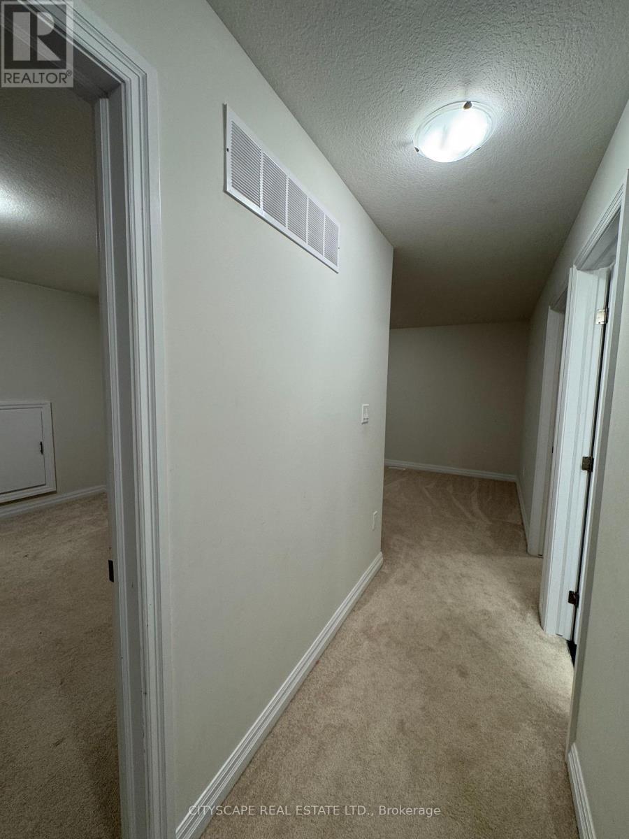 7 - 4311 Mann Street, Niagara Falls, Ontario  L2G 0E7 - Photo 2 - X12430769