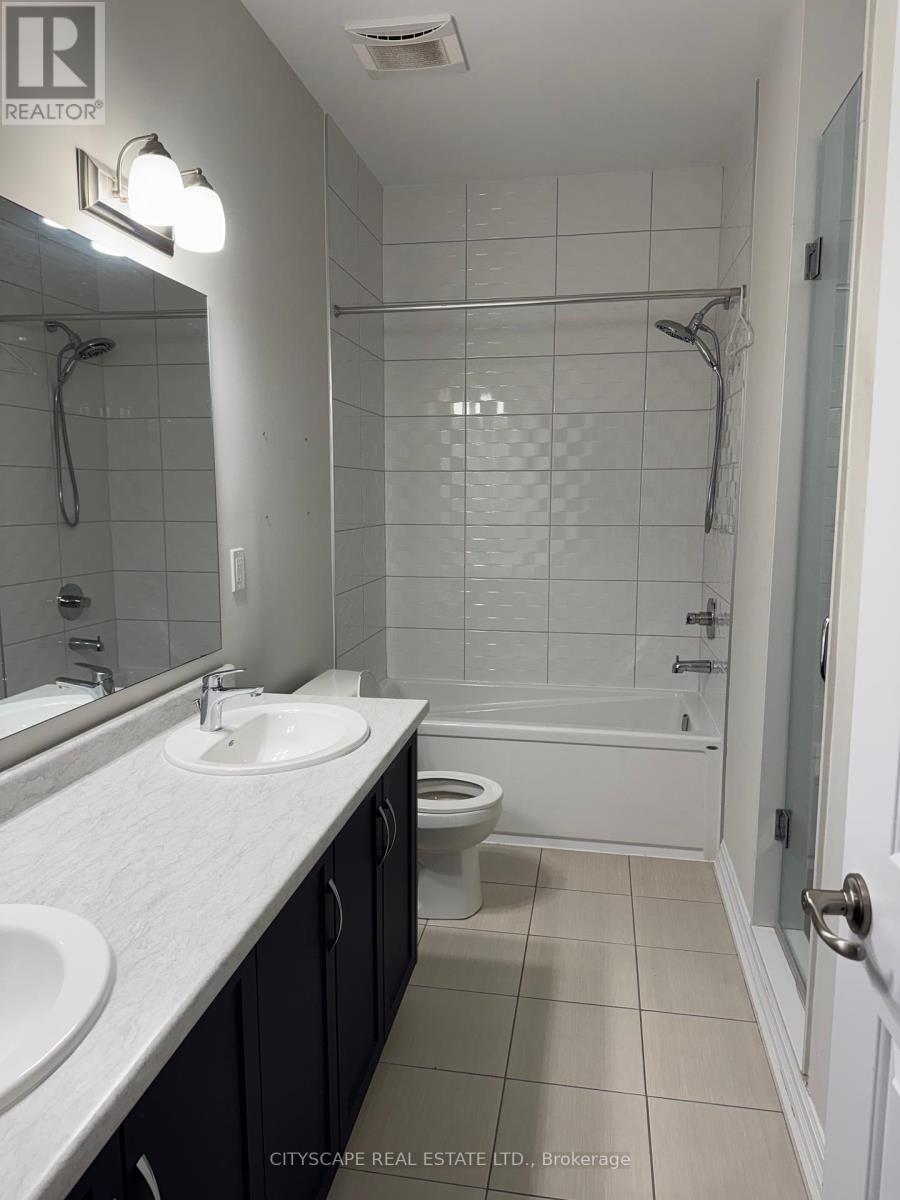 7 - 4311 Mann Street, Niagara Falls, Ontario  L2G 0E7 - Photo 6 - X12430769