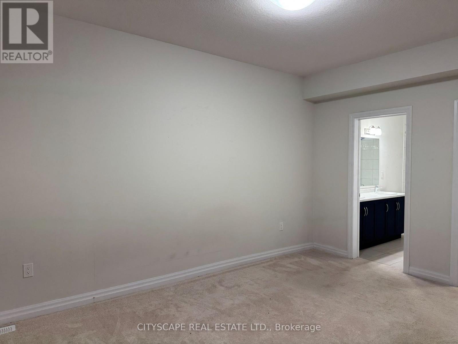 7 - 4311 Mann Street, Niagara Falls, Ontario  L2G 0E7 - Photo 7 - X12430769