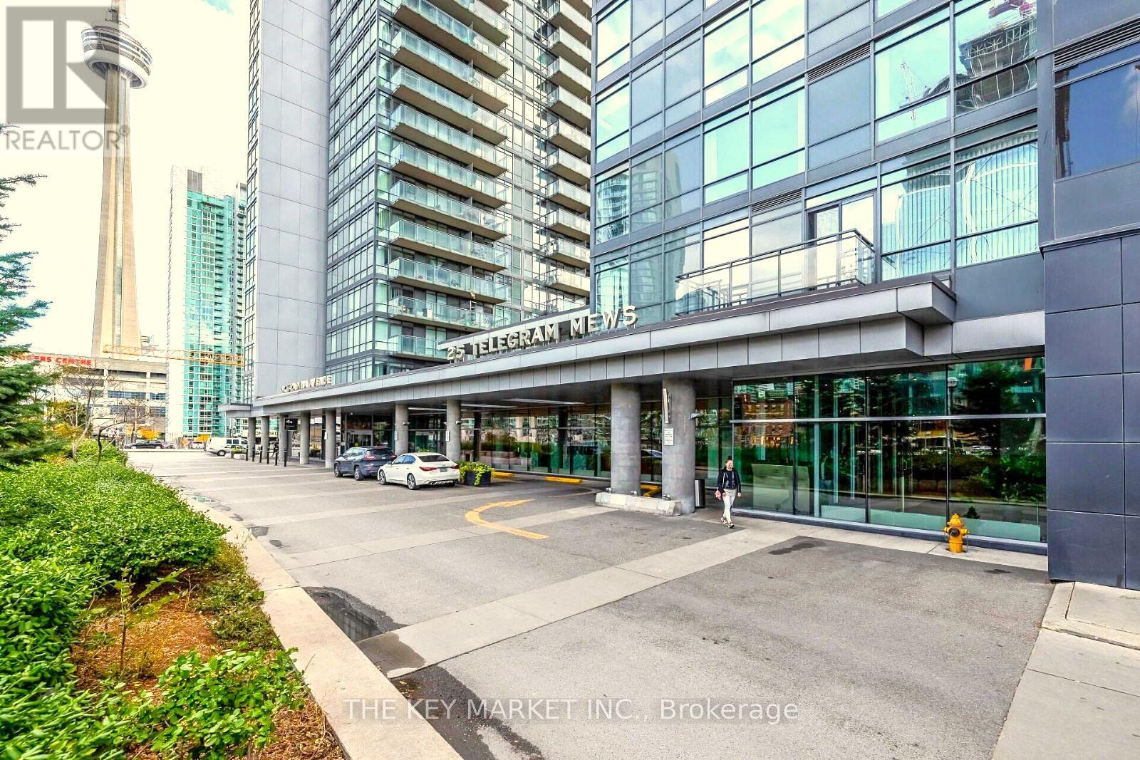 1805 - 25 TELEGRAM MEWS, Toronto, Ontario