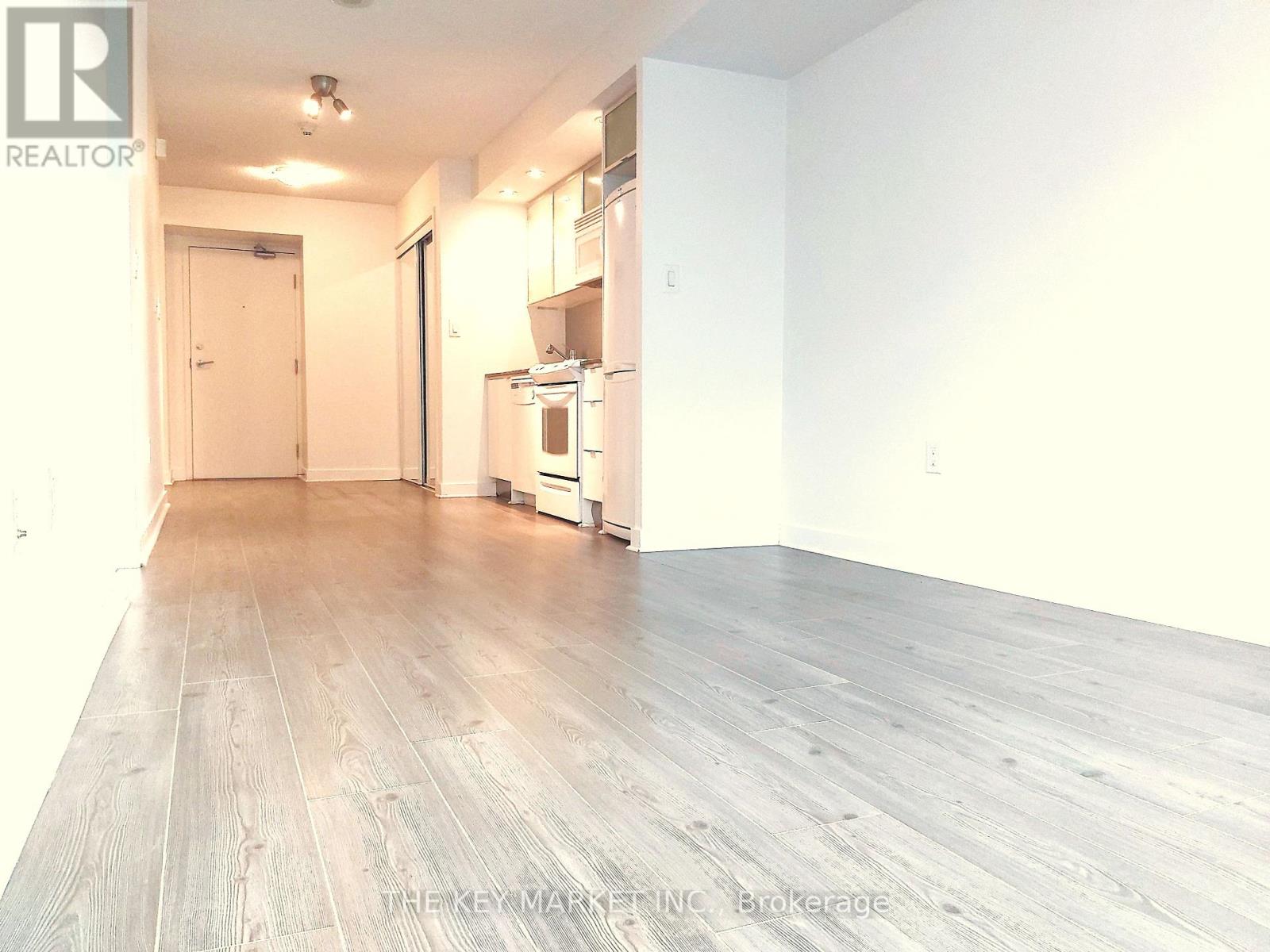 1805 - 25 Telegram Mews, Toronto, Ontario  M5V 3Z1 - Photo 11 - C12430782