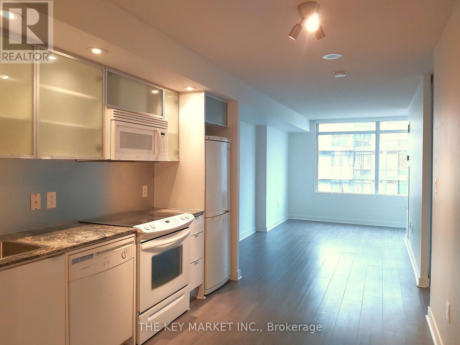 1805 - 25 Telegram Mews, Toronto, Ontario  M5V 3Z1 - Photo 7 - C12430782