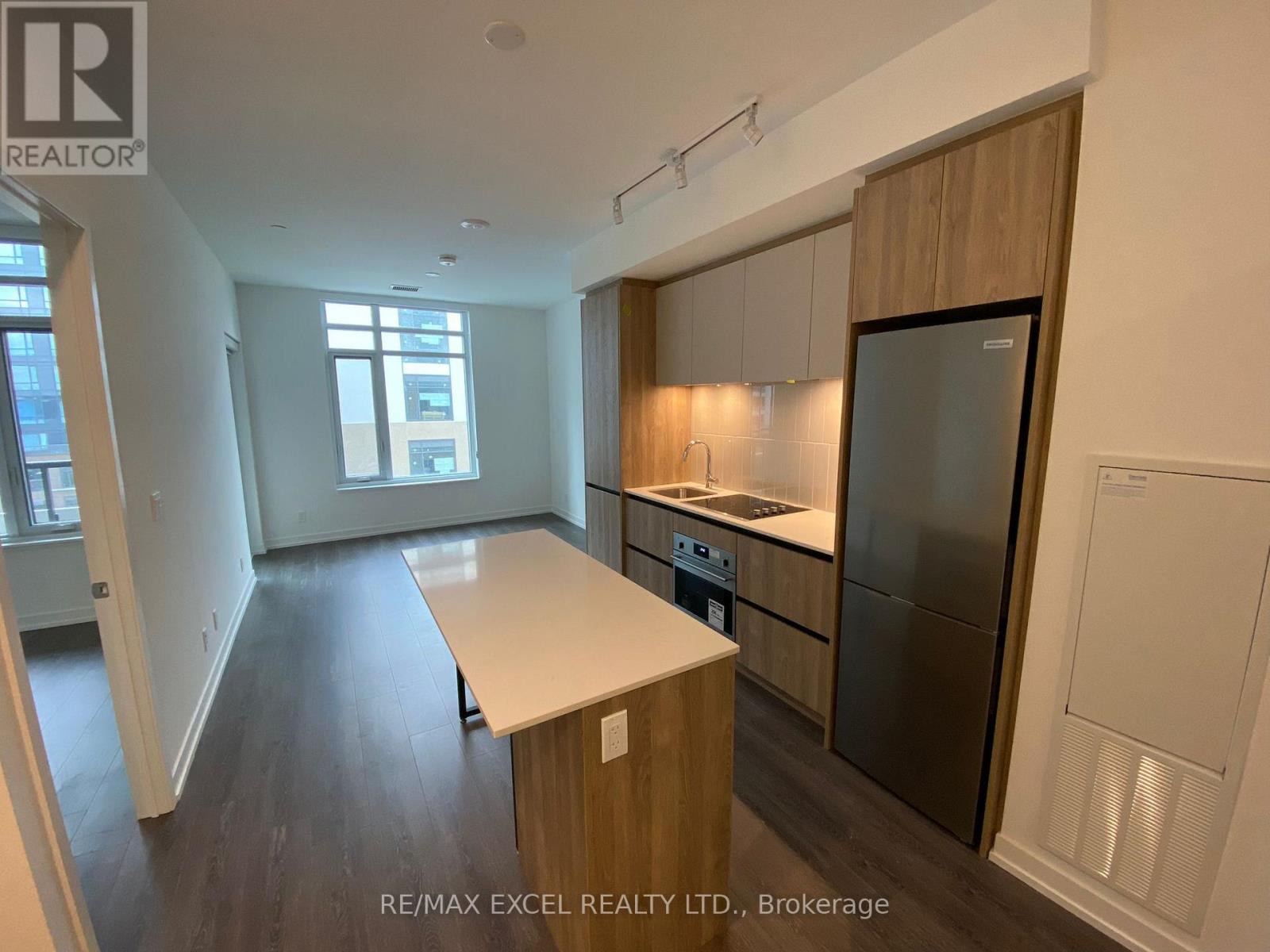 410 - 8 Beverley Glen Boulevard, Vaughan, Ontario  L4J 0L5 - Photo 8 - N12430011