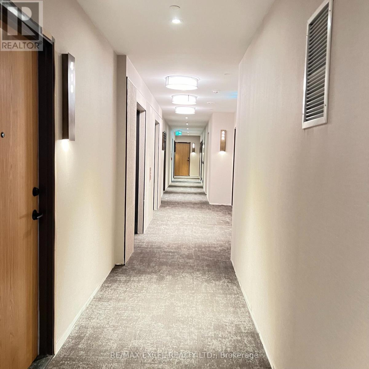 410 - 8 Beverley Glen Boulevard, Vaughan, Ontario  L4J 0L5 - Photo 15 - N12430011
