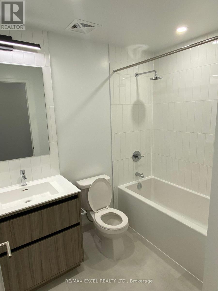 410 - 8 Beverley Glen Boulevard, Vaughan, Ontario  L4J 0L5 - Photo 6 - N12430011