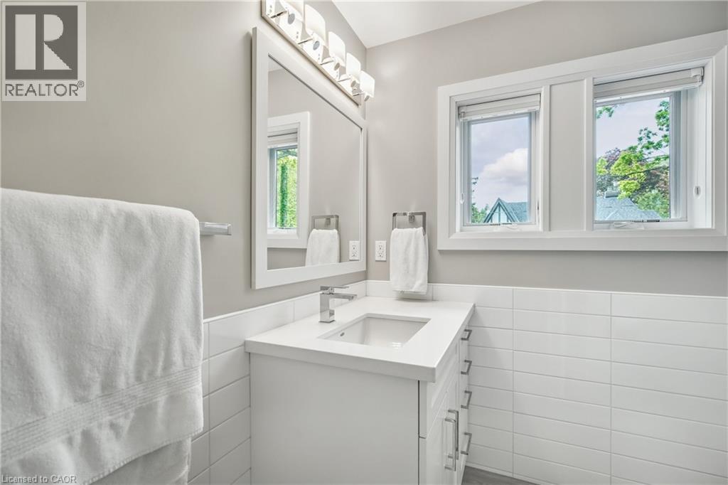61 Oak Knoll Drive, Hamilton, Ontario  L8S 4C2 - Photo 26 - 40774223