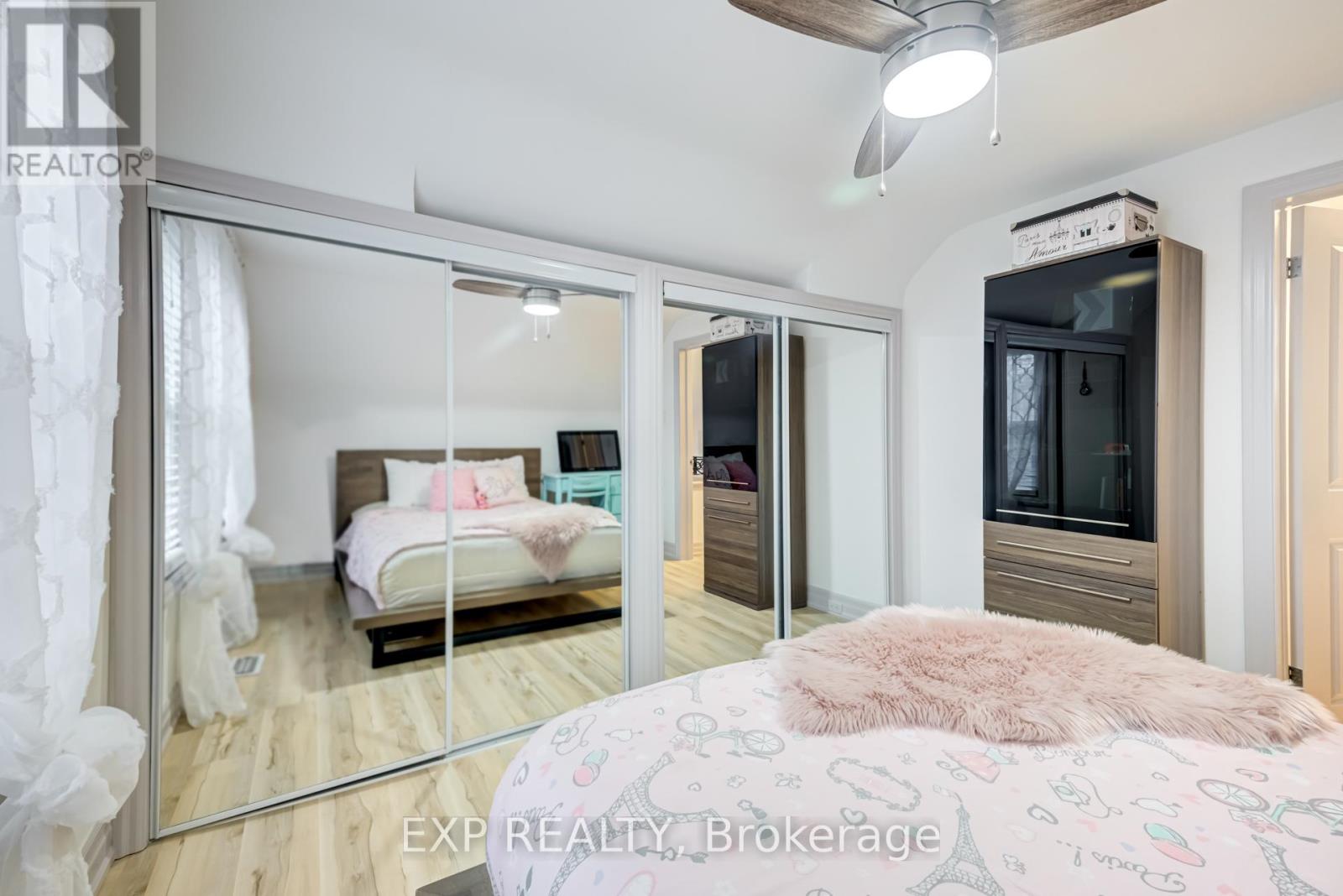 19 Albani Street, Toronto, Ontario  M8V 1X3 - Photo 21 - W12430783