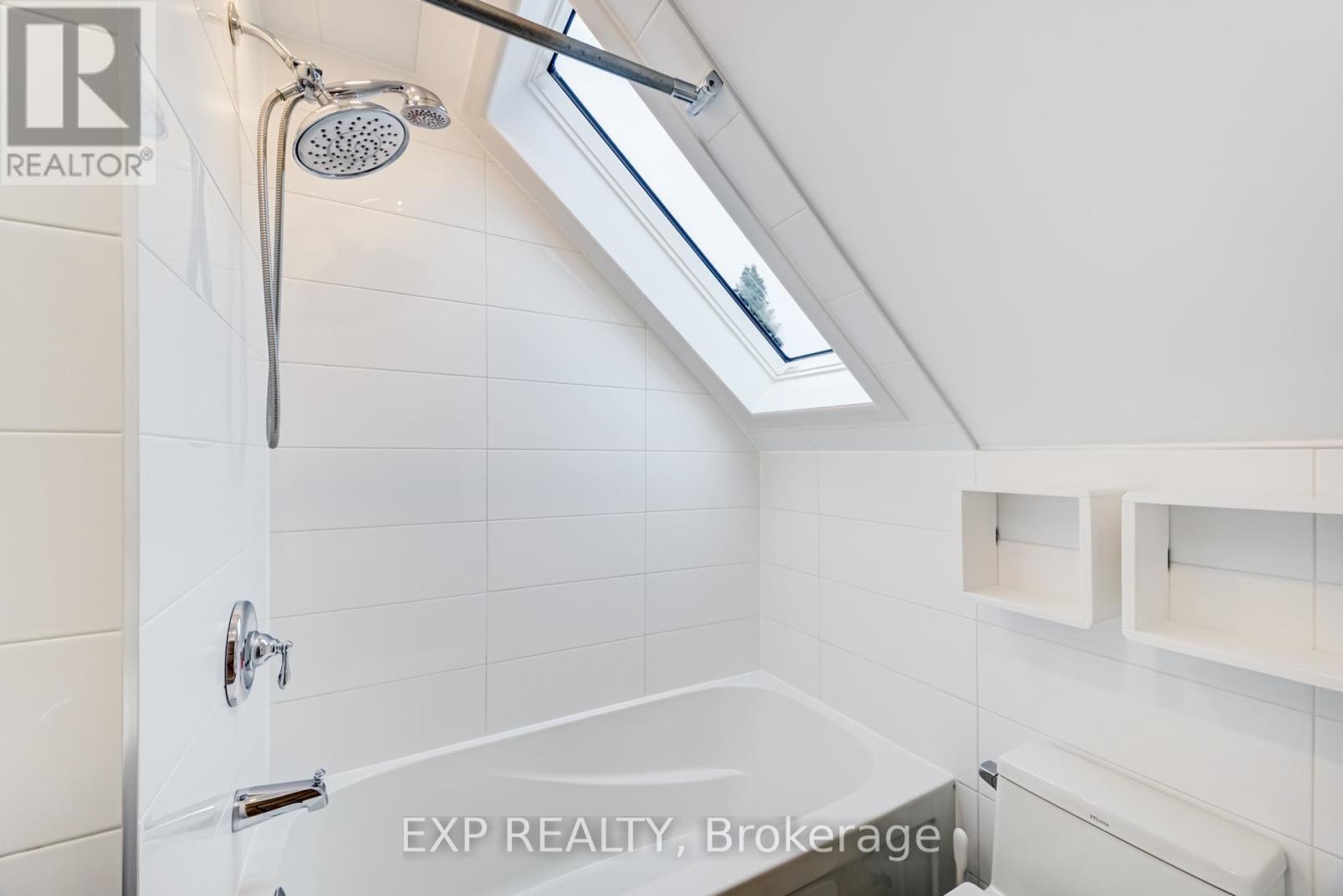 19 Albani Street, Toronto, Ontario  M8V 1X3 - Photo 26 - W12430783