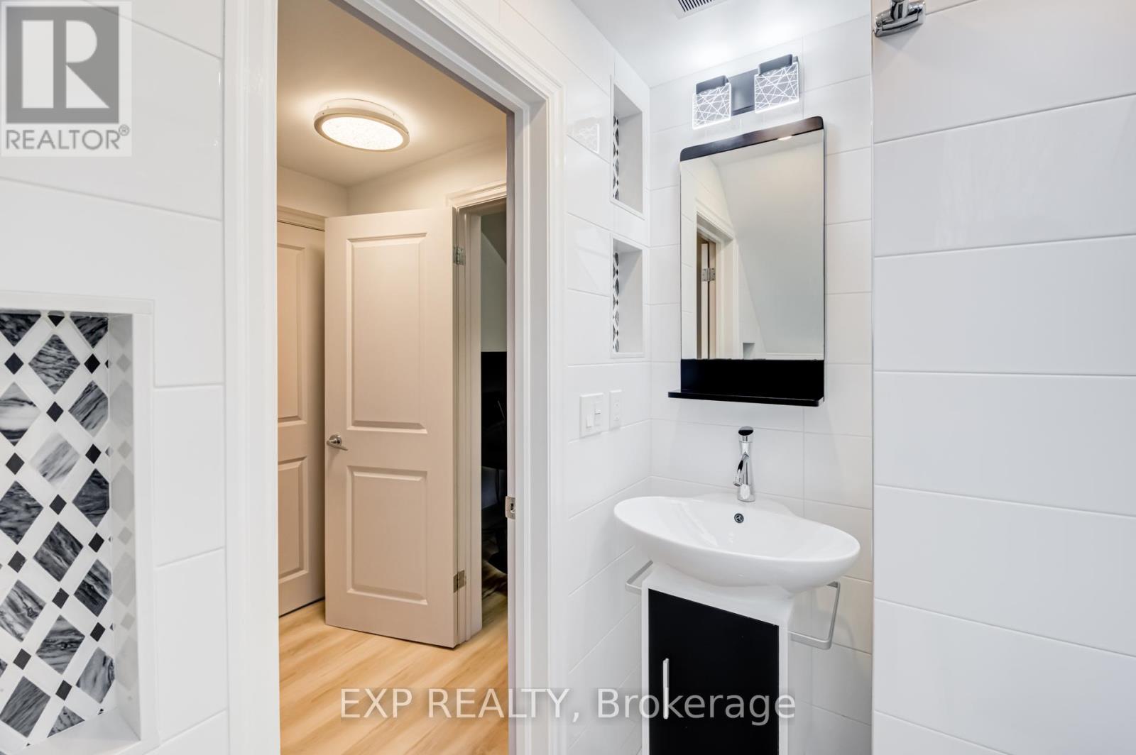 19 Albani Street, Toronto, Ontario  M8V 1X3 - Photo 27 - W12430783